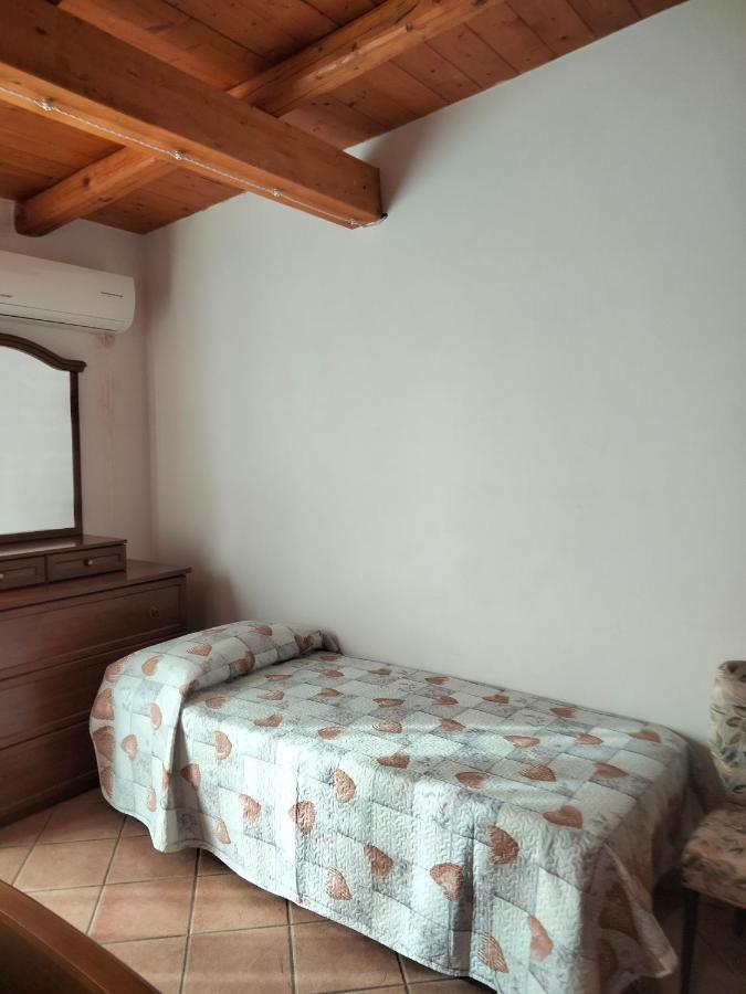 Casa Maglad Villa โนโต ภายนอก รูปภาพ