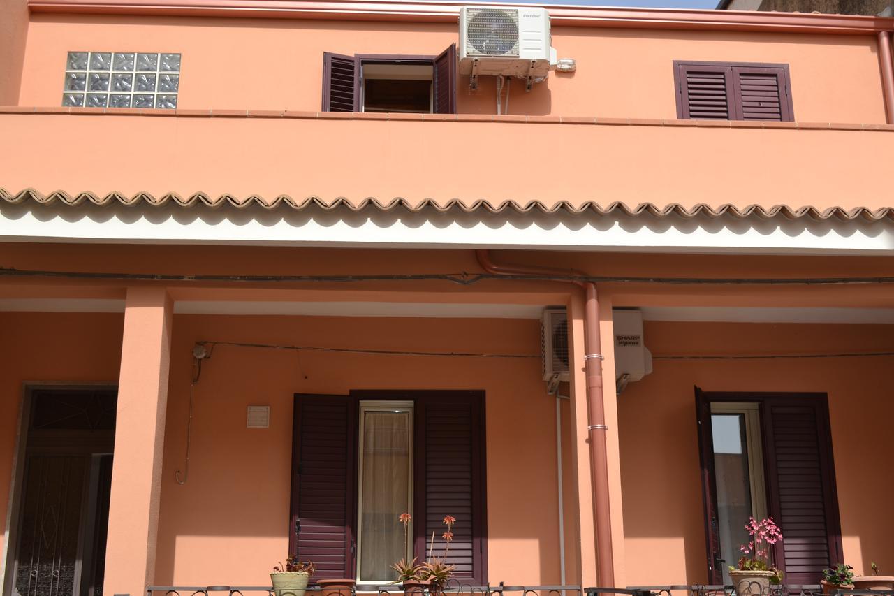 Casa Maglad Villa โนโต ภายนอก รูปภาพ